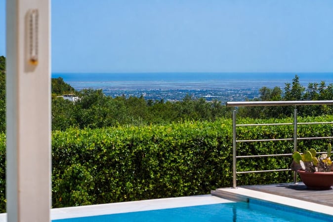 House in Vale da Rosa - view 1