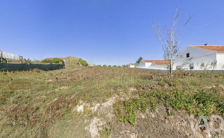 Land in Alvorninha - view 1
