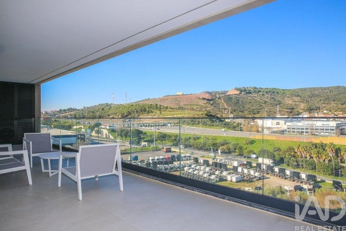 Apartment in Alverca do Ribatejo - view 1