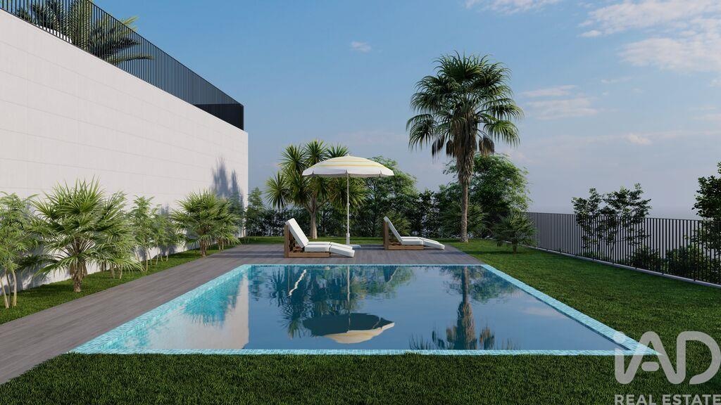 Apartment in Canico - Image 3