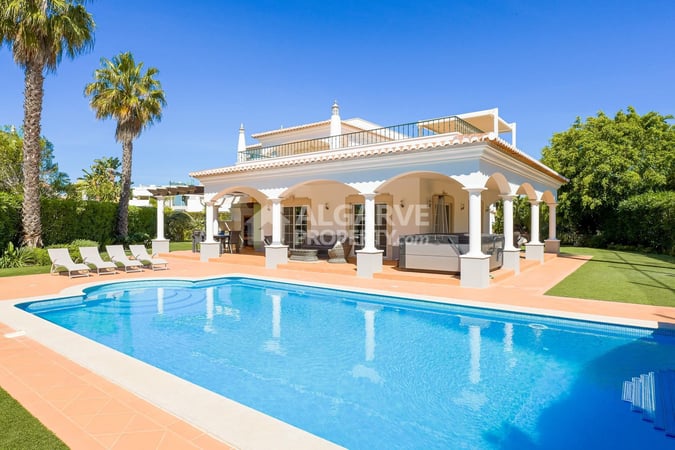 Villa in Ludo - view 1