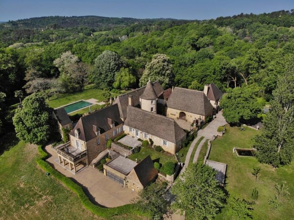 House in Sarlat-la-Caneda - view 1