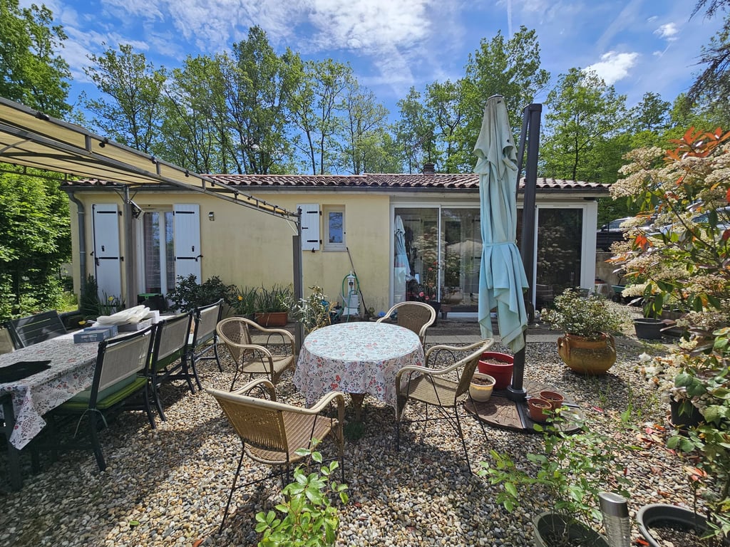 House in Duras