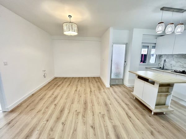Apartment in Torrevieja - view 1