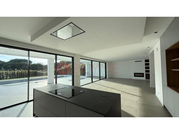 House in Quarteira - view 1
