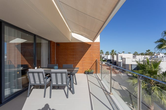 Apartment in Dehesa de Campoamor - view 1