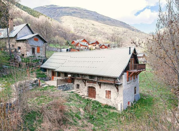 Chalet in Valloire - view 1