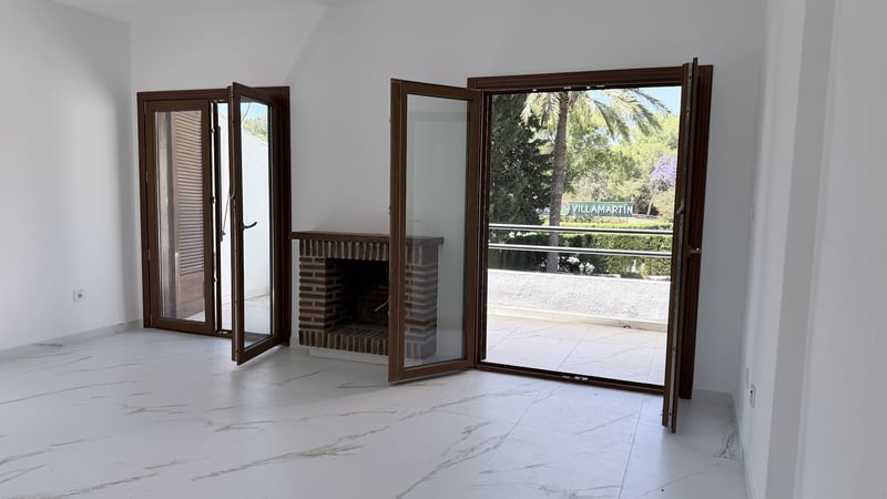 Apartment in Villamartin - view 1