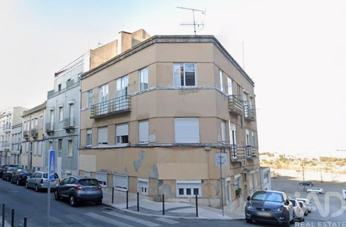 Apartment in Beato - view 1