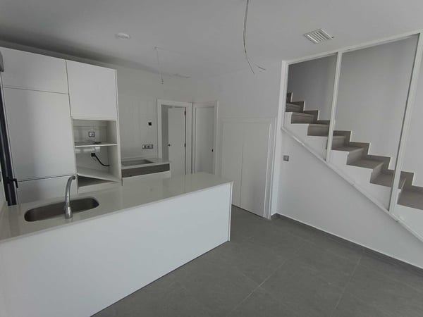 House in Daya Nueva - view 1