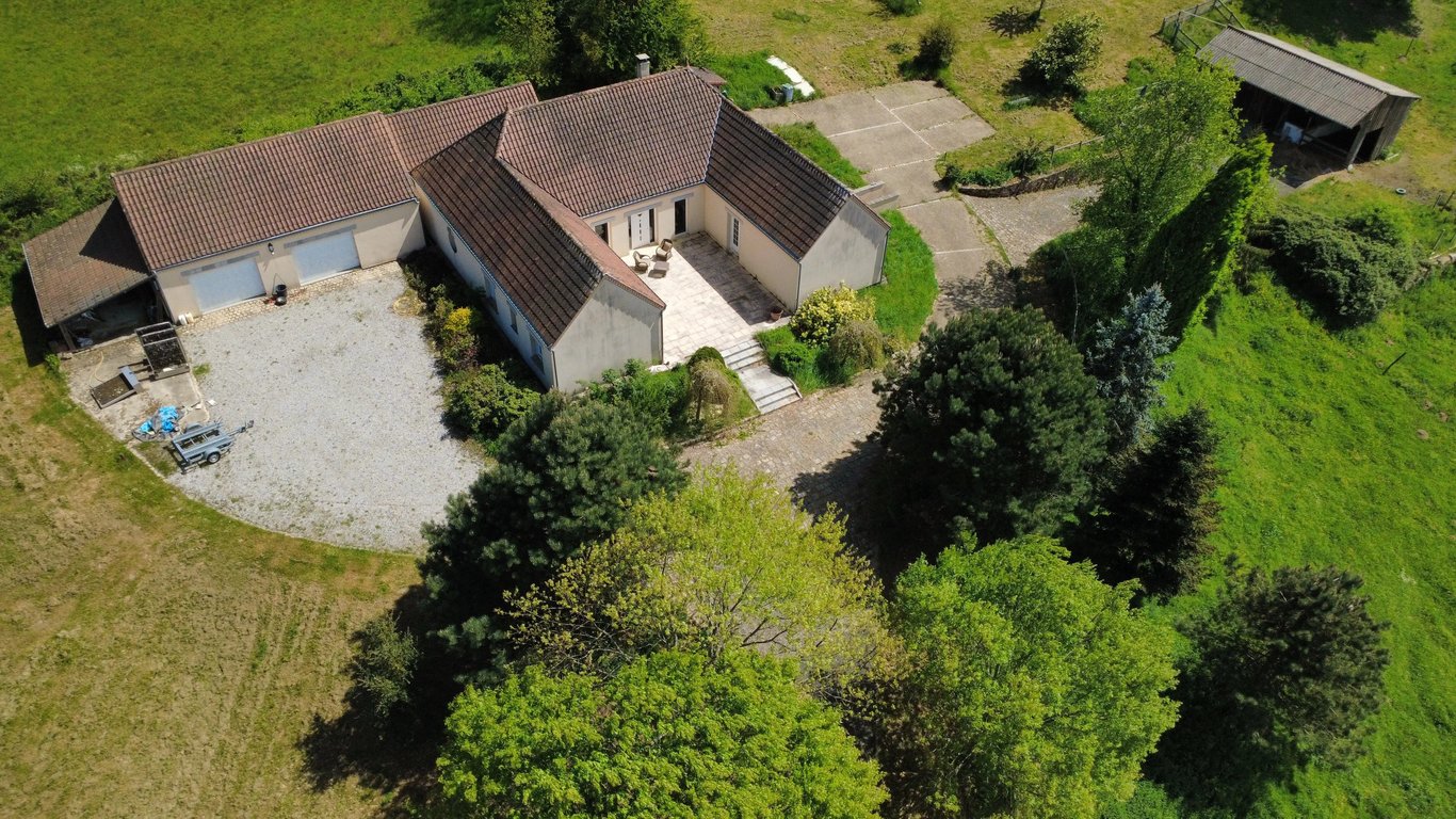 House in Le Dorat