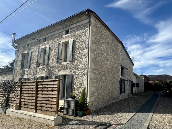 House in Eymet - view 1
