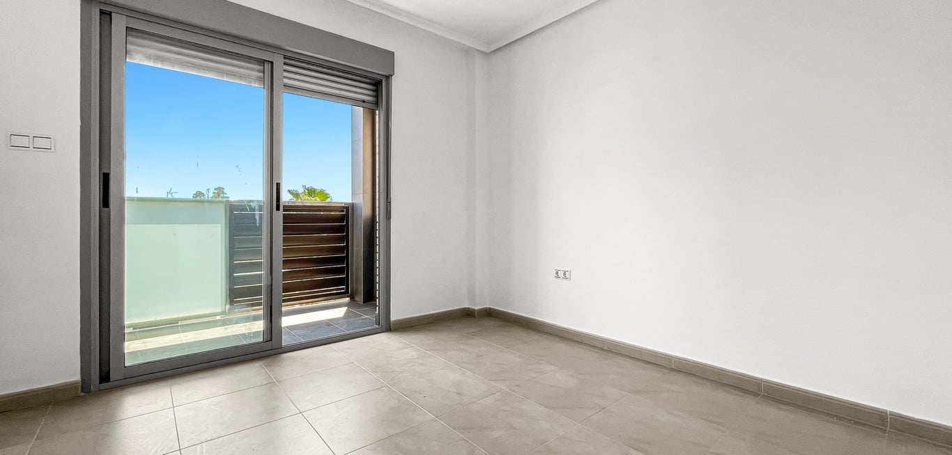 Apartment in Torrevieja - Image 3