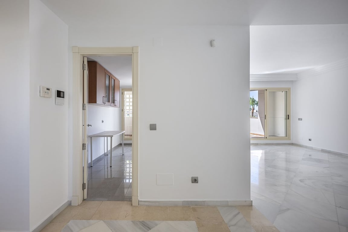 Apartment in Malaga - Image 2