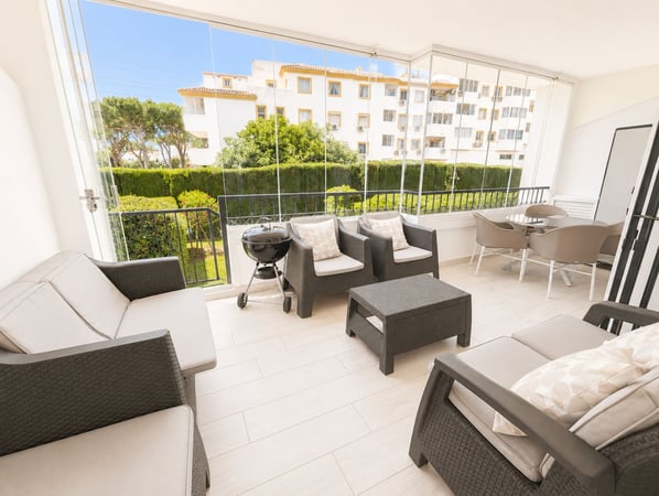 Apartment in Sitio de Calahonda - view 1