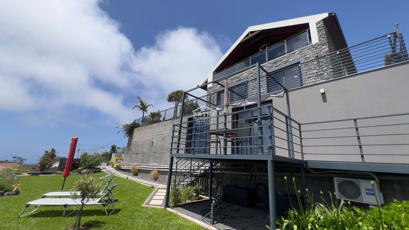 Villa in Ribeira Brava