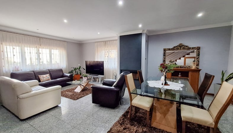 House in Mindelo - view 1