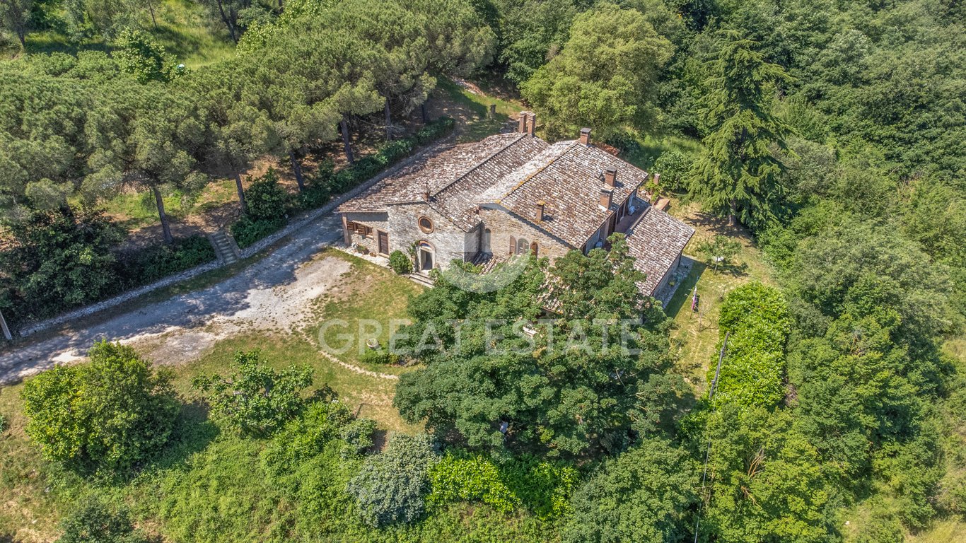 House in Magione - Image 3
