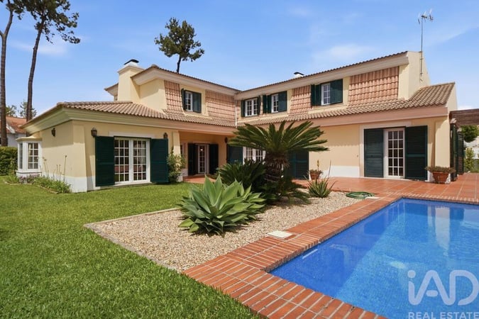 House in Corroios - view 1