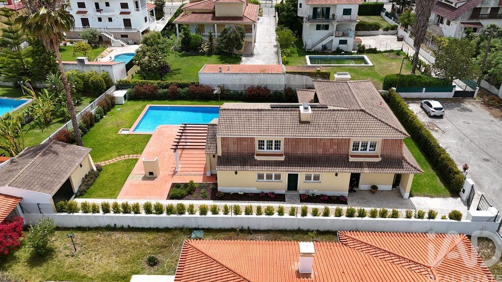 House in Corroios - Image 2