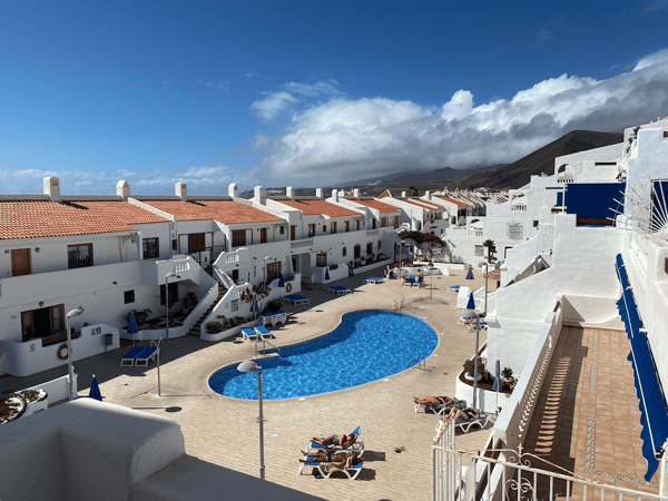 Apartment in Los Cristianos - view 1