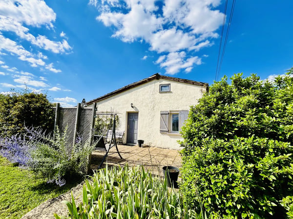House in Douzains - view 1