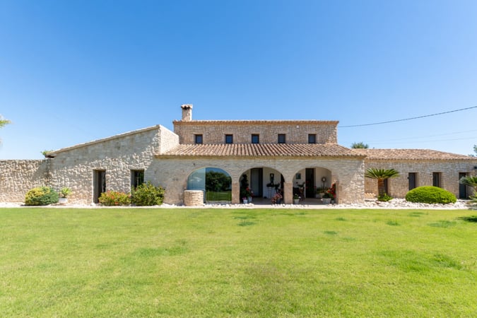 Farm, Ranch or Equestrian in Berdica - view 1