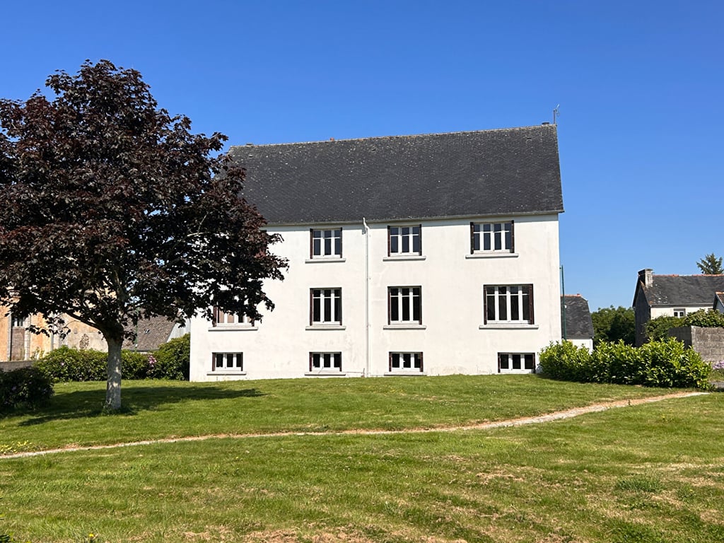 House in Chateaulin
