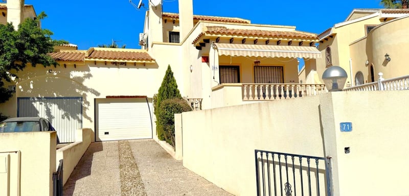 House in Los Balcones - view 1