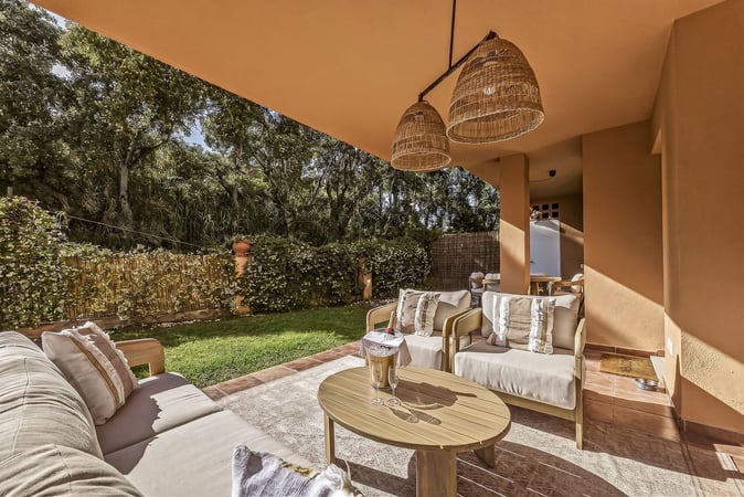 Apartment in Las Chapas - view 1