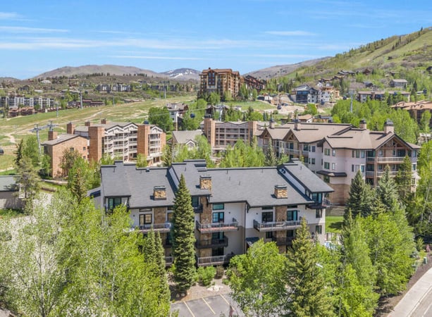 House in Steamboat II - view 1
