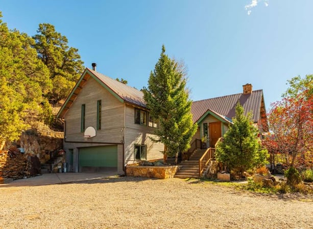 House in Emma - view 1