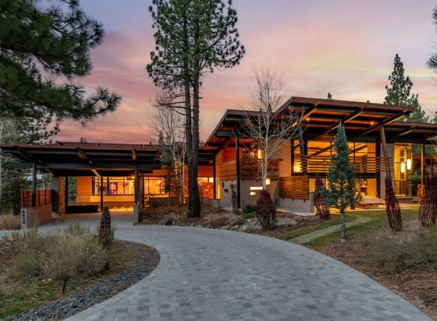 House in Truckee - view 1
