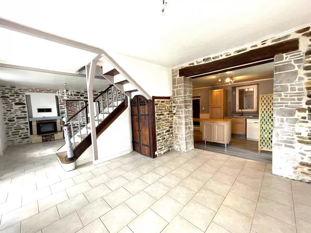 House in Salies-de-Bearn - Image 2