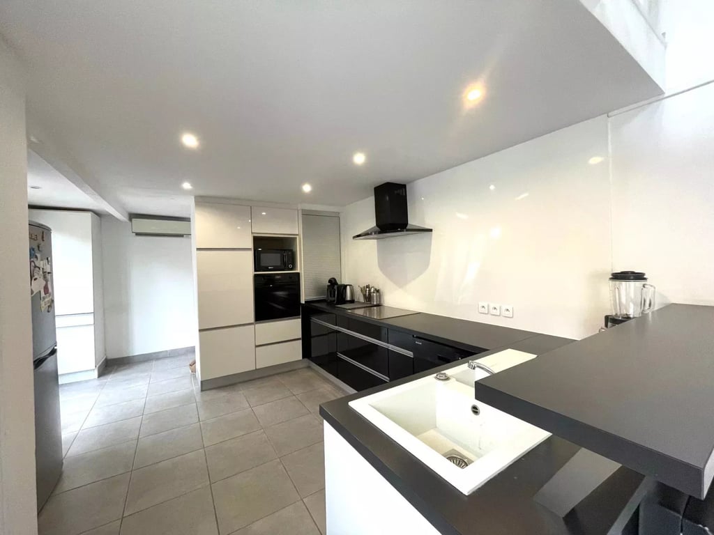 House in Salies-de-Bearn - Image 3