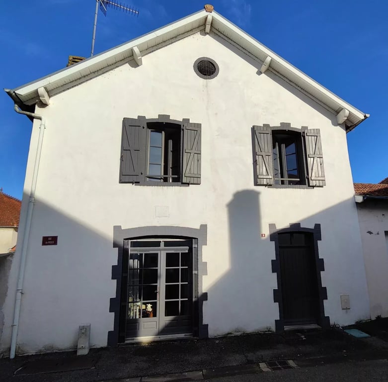 Apartment in Bellocq
