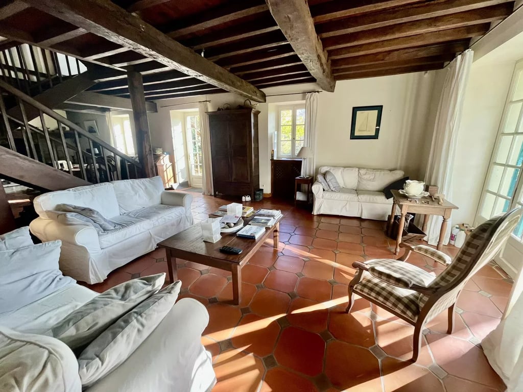 House in Laas - Image 2