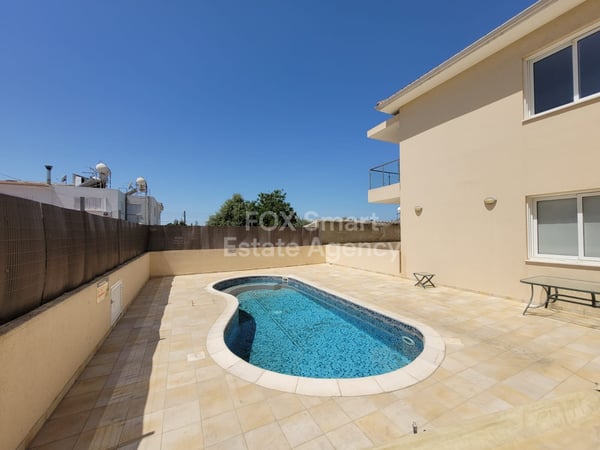 Apartment in Agios Nikolaos - view 1