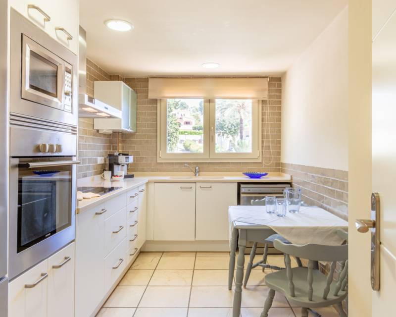 Apartment in Moraira - Image 3