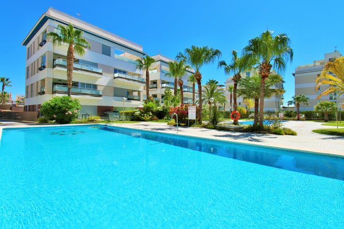 Apartment in Villamartin - view 1