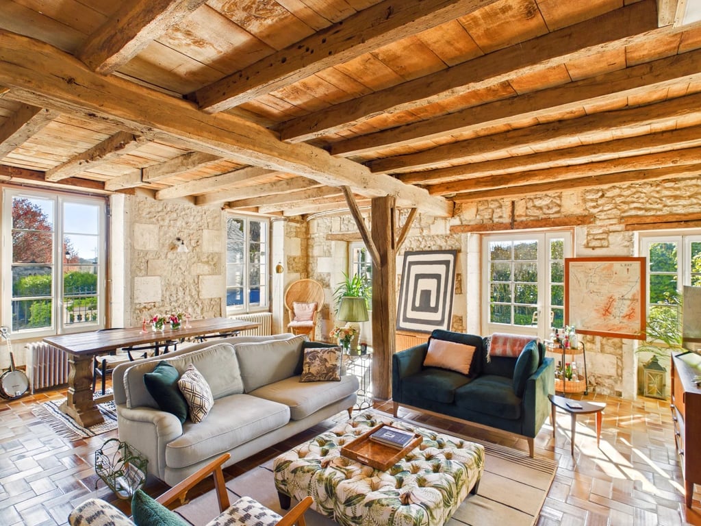 House in Salles-Lavalette - Image 2