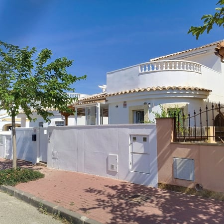 Villa in Sucina - view 1