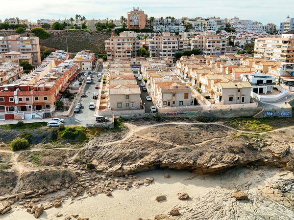 House in Torrelamata - view 1