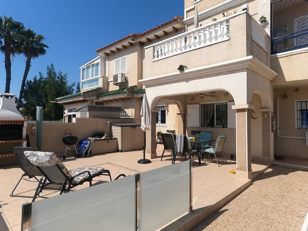 Apartment in Playa Flamenca - view 1