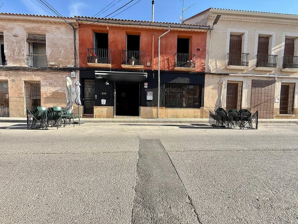 House in Pinoso - view 1