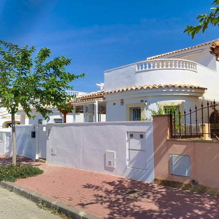 Villa in Sucina - view 1