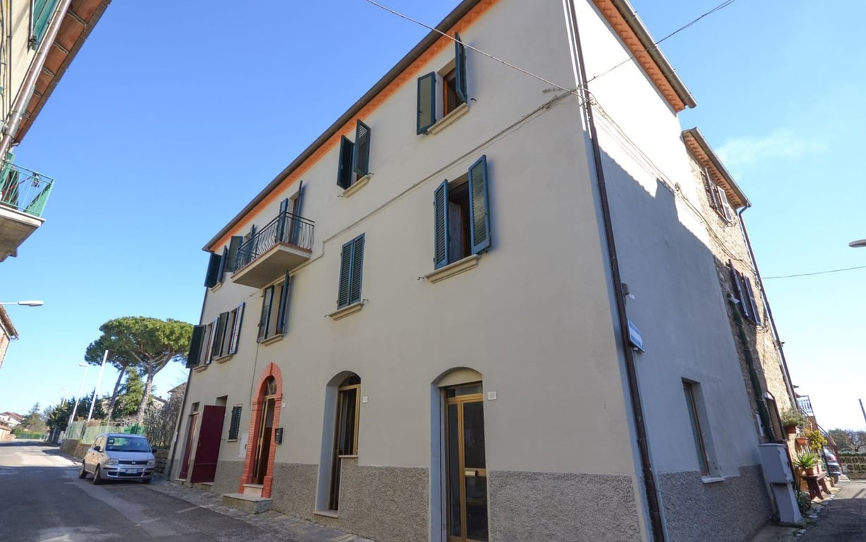 House in Faiolo - Image 2