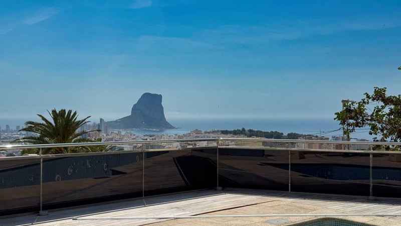 Villa in Calp - view 1