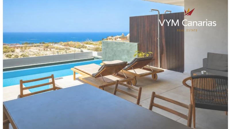 Villa in La Caleta - view 1