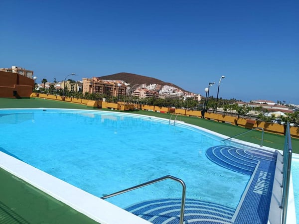 Apartment in Los Cristianos - view 1